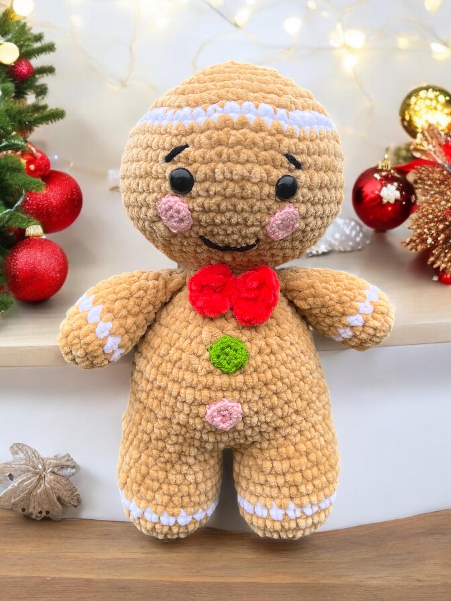 Handmade Gingerbread Man | Crochet Amigurumi Gingerbread Man