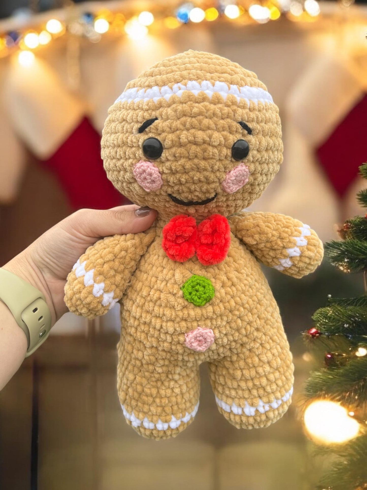 Handmade Gingerbread Man | Crochet Amigurumi Gingerbread Man